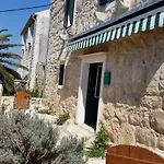 Buena Vis-ta With The Sea View Vis