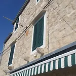 Buena Vis-ta With The Sea View