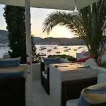 Buena Vis-ta With The Sea View Apartament Vis