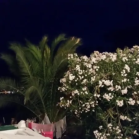 Buena Vis-ta With The Sea View Apartment